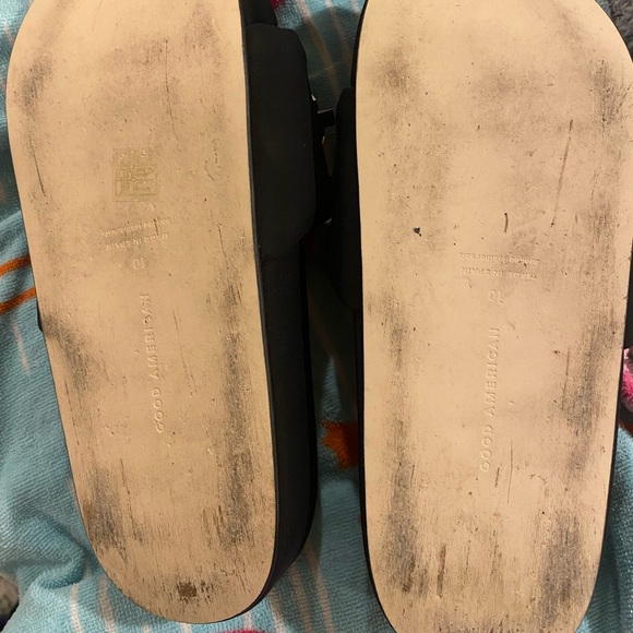 Sandals - Picture 2 of 2